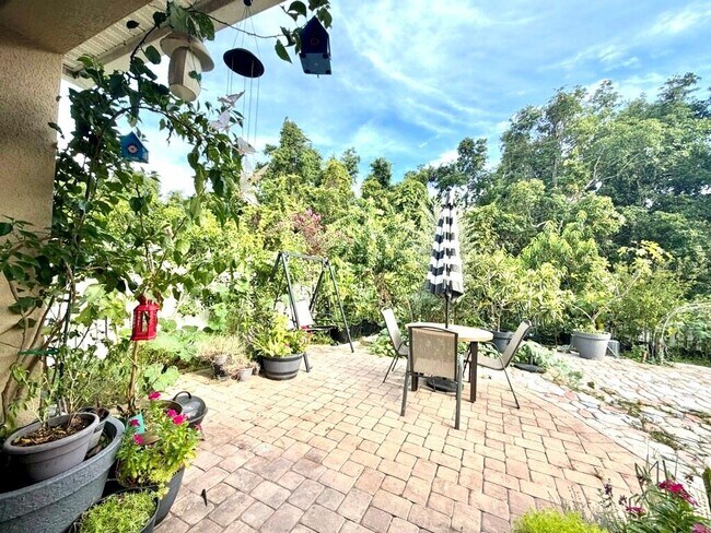 Building Photo - 394 Briar Patch Lp
