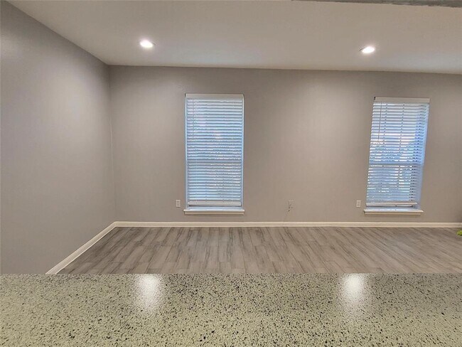 Building Photo - 14333 Memorial Dr