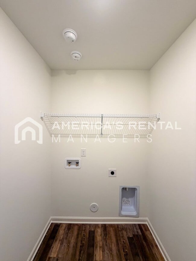 Building Photo - New Construction Home for Rent!