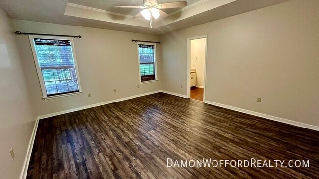 Building Photo - 308 Woodrun Dr