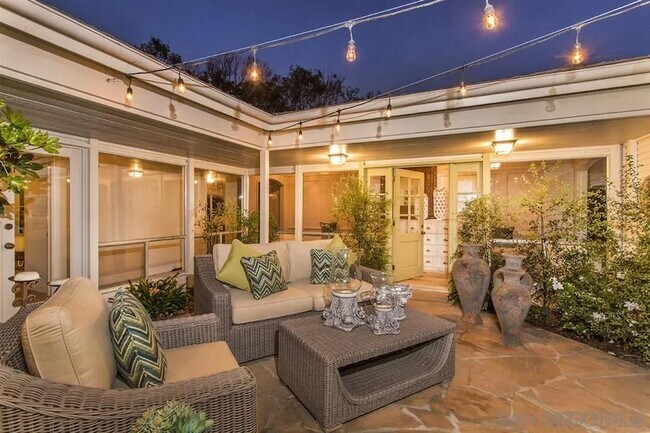 Building Photo - 6224 Los Naranjos Ct
