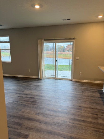 Building Photo - 7214 Griffon Ln