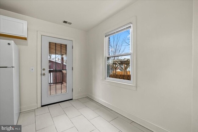 Building Photo - 6416 Blair Rd NW
