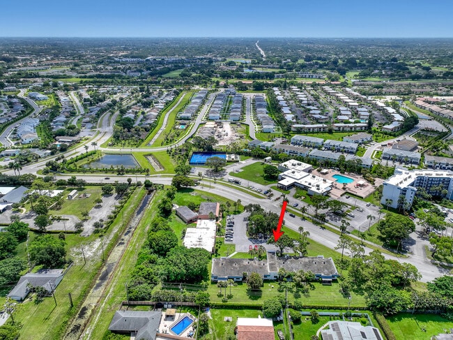 Building Photo - 4575 Lucerne Lakes Blvd W