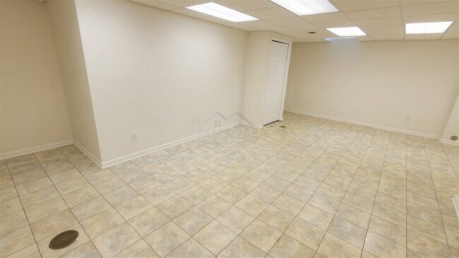 Building Photo - 29157 Hemingway Dr