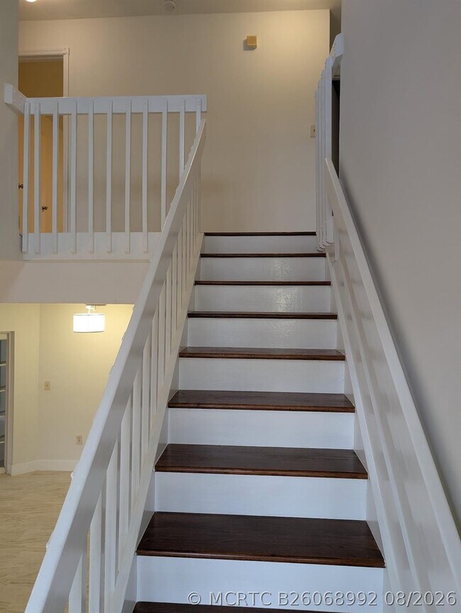 Building Photo - 9851 SW 117th Ct
