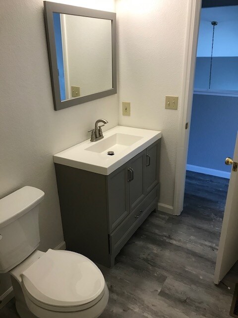 1/2 Bath Downstairs - 820 Polar Bear Cir