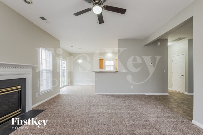 Building Photo - 109 Barrington Dr