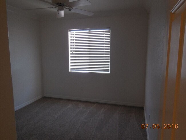 Building Photo - Summerlin Home with Pool