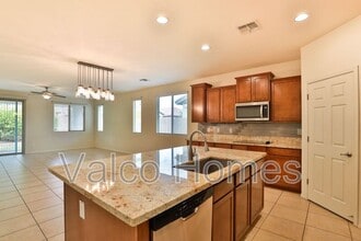 Building Photo - 7688 W Redbird Rd
