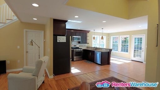 Building Photo - 1498 Deerwood Dr