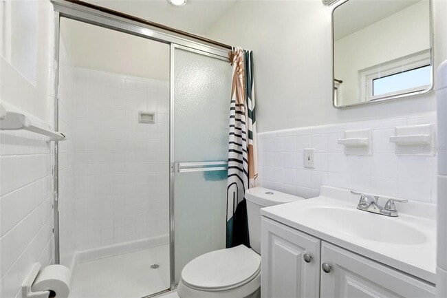 Building Photo - 2705 Gulfstream Rd