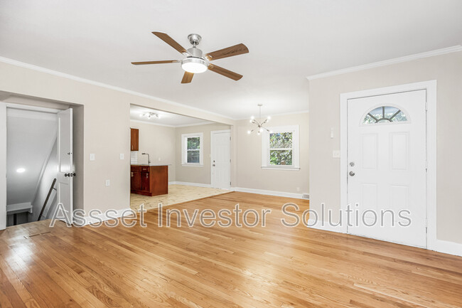 Building Photo - 4141 Eaton St