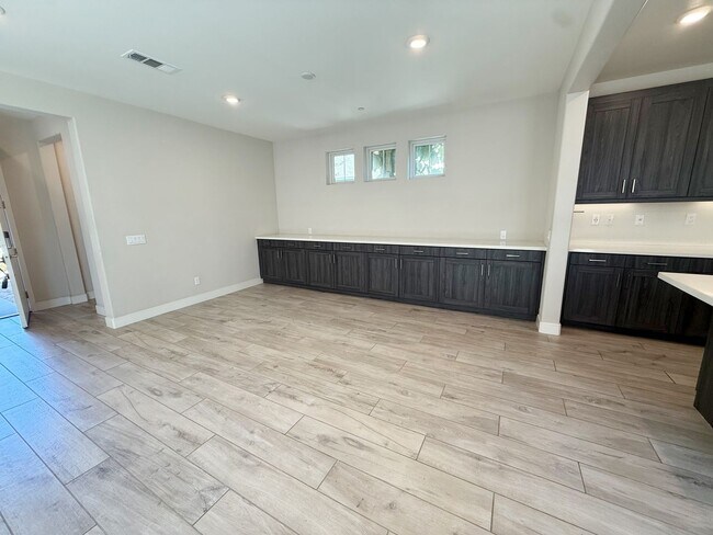 Building Photo - 6705 Aliso Valley Way
