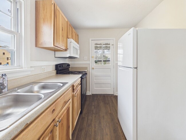 Building Photo - 2609 Harold Ave