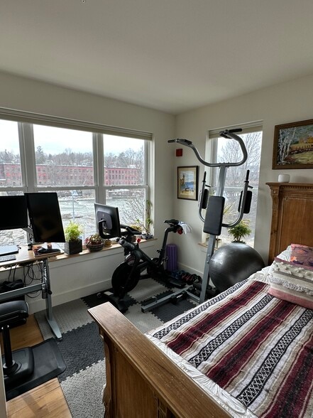 Building Photo - 60 Winooski Falls Way