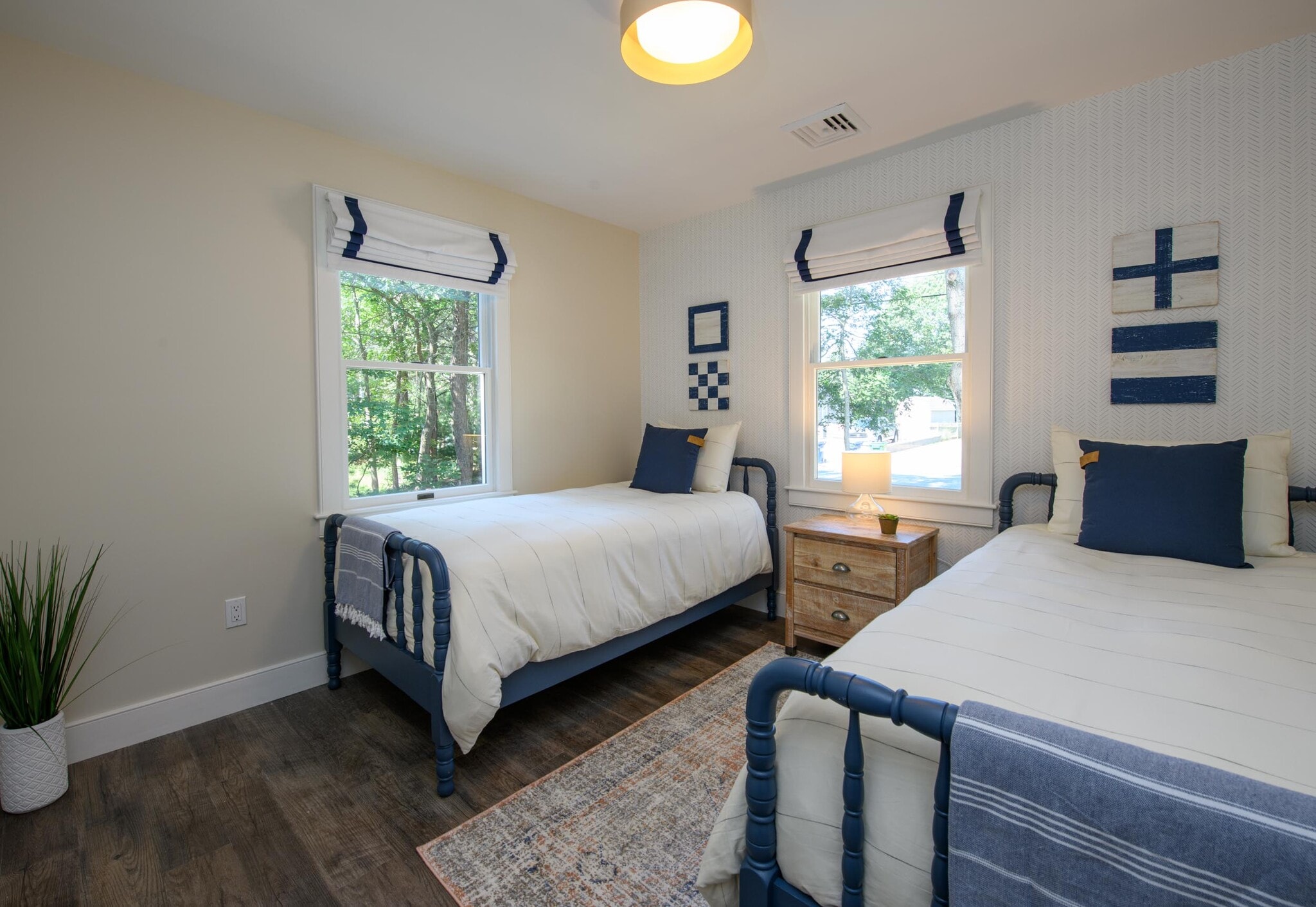 Bedroom 3 - 147 Hemlock Rd