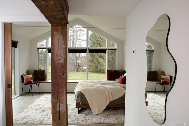 Building Photo - 107 Cold Spring Rd