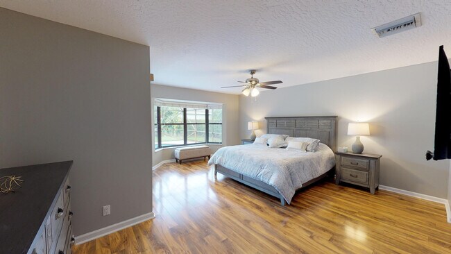 Building Photo - 1835 Staimford Cir