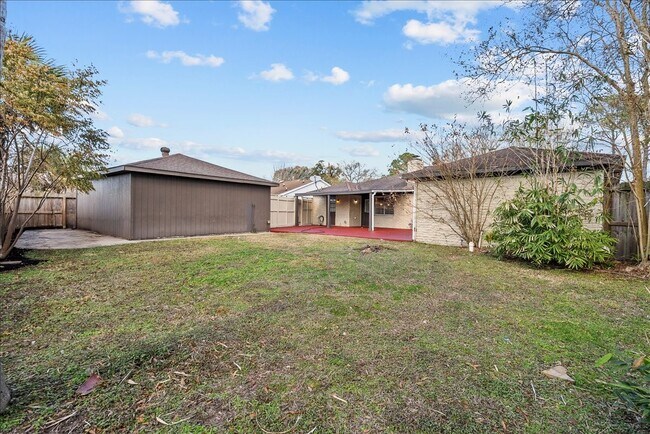 Building Photo - 15514 Diana Ln