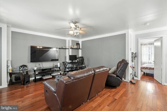 Building Photo - 14727 Bentley Square