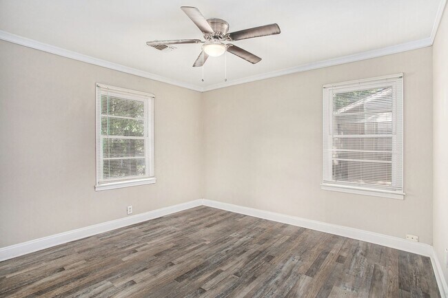 Building Photo - Renovated 3BR/2BA Home in Decatur!