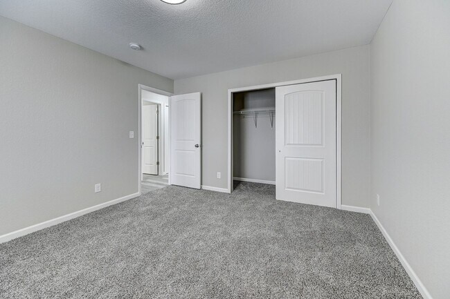 Building Photo - 1495 Manitou Blvd