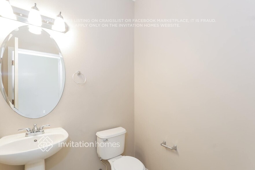 Building Photo - 9623 Maxson Dr