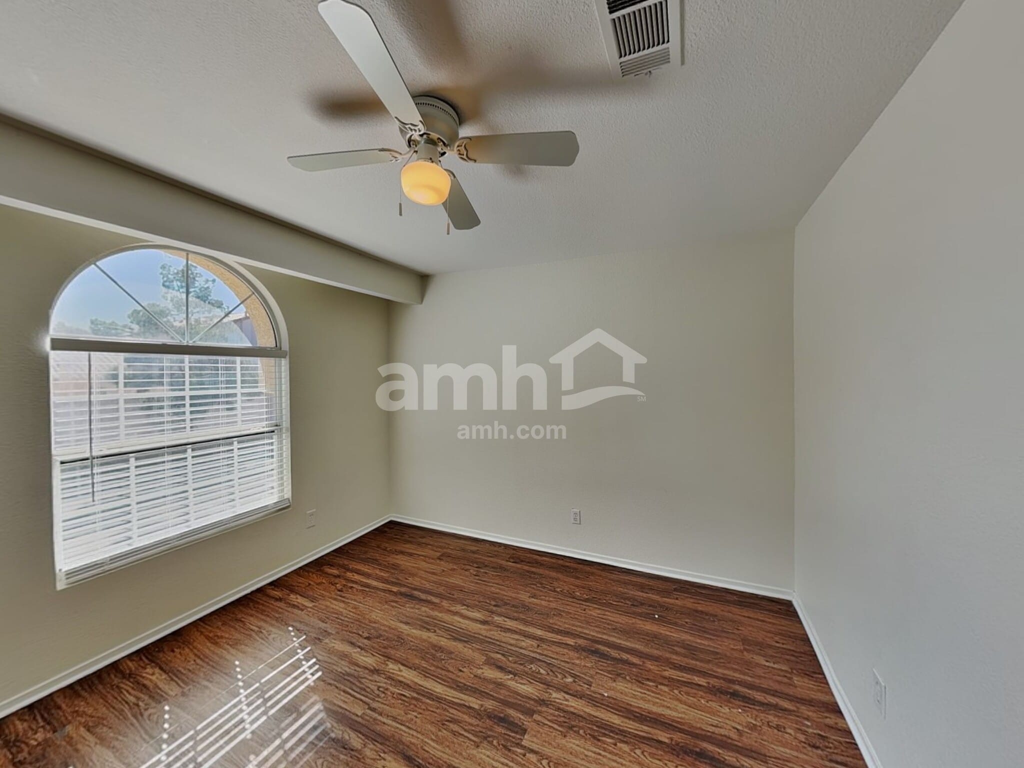 Building Photo - 7636 Connemara Ave