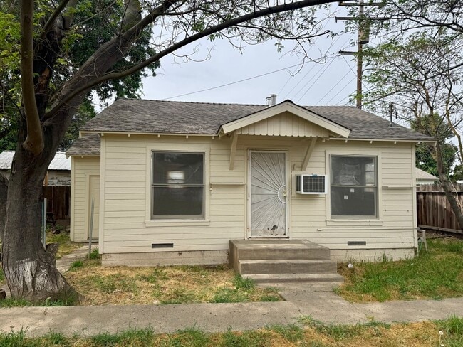 Building Photo - E22nd 57- 61