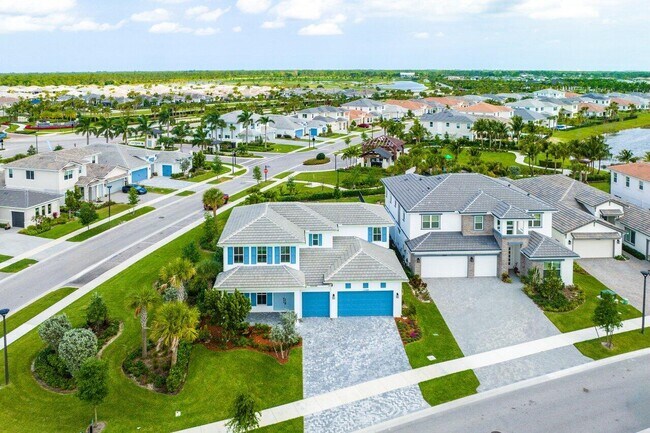 Building Photo - 12289 Waterstone Cir