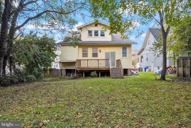 Building Photo - 2909 Echodale Ave