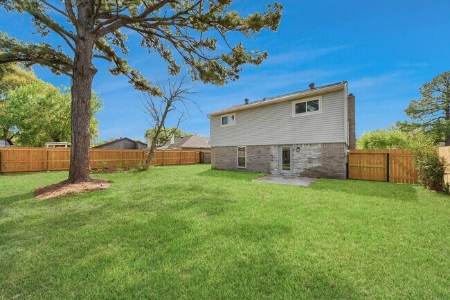 Building Photo - 3614 Almington Ln