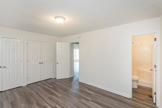 Building Photo - 3104 Kinwood Dr