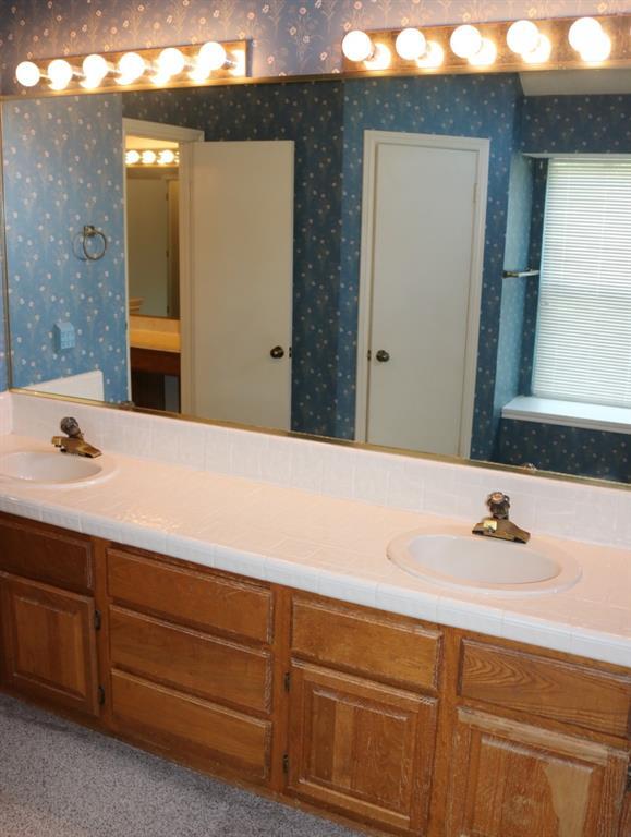 Building Photo - 15810 Imperial Falls Ct