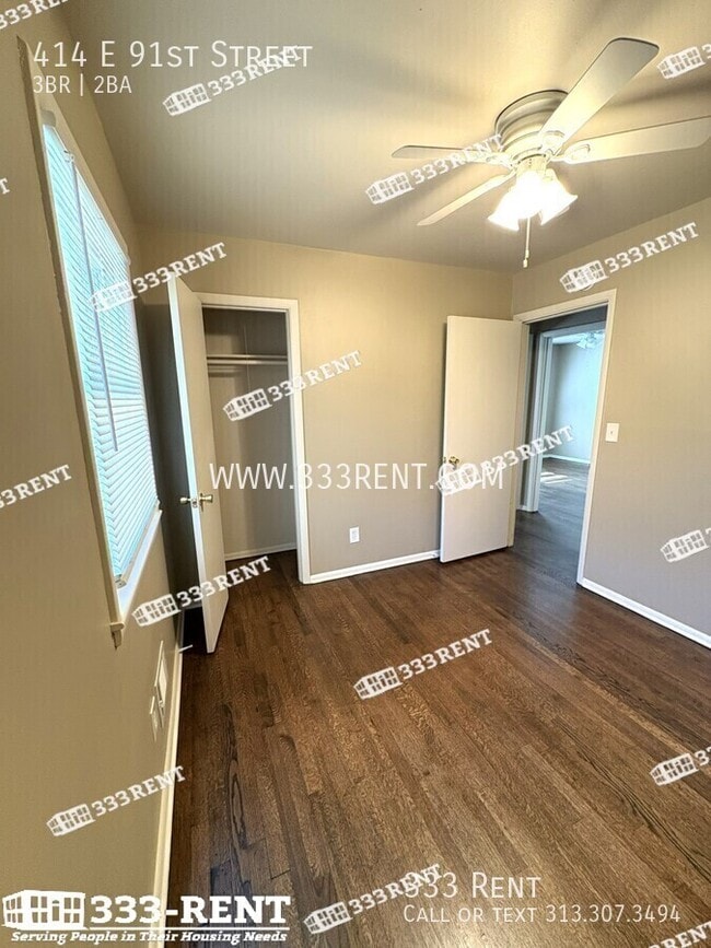 Building Photo - 414 E 91st St