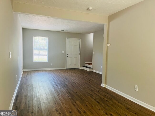 Building Photo - 601 Wilburn Ave