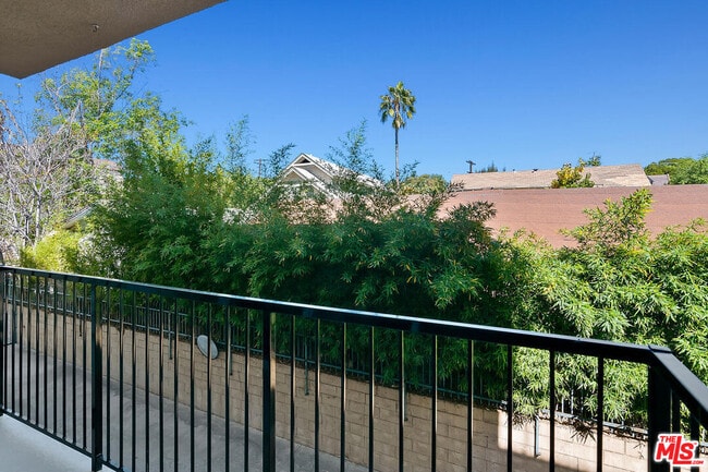 Building Photo - 1115 Cordova St