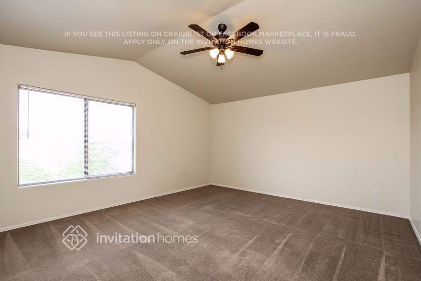 Building Photo - 14530 N 87th Ave