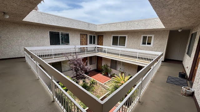 Building Photo - 12157 Moorpark St