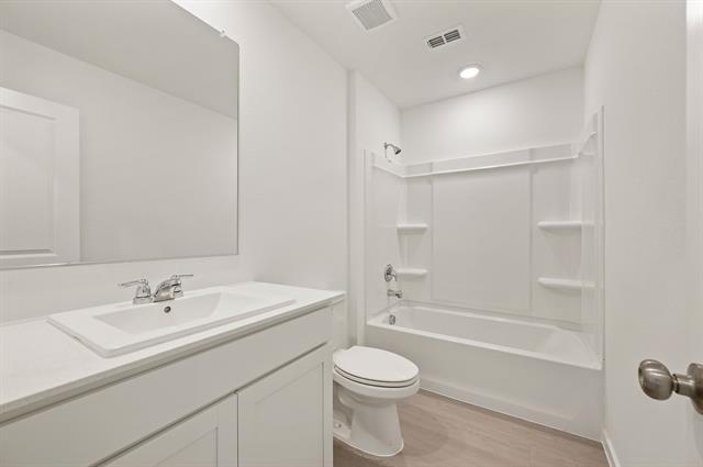 Building Photo - 1340 Blazin Bronco Trl