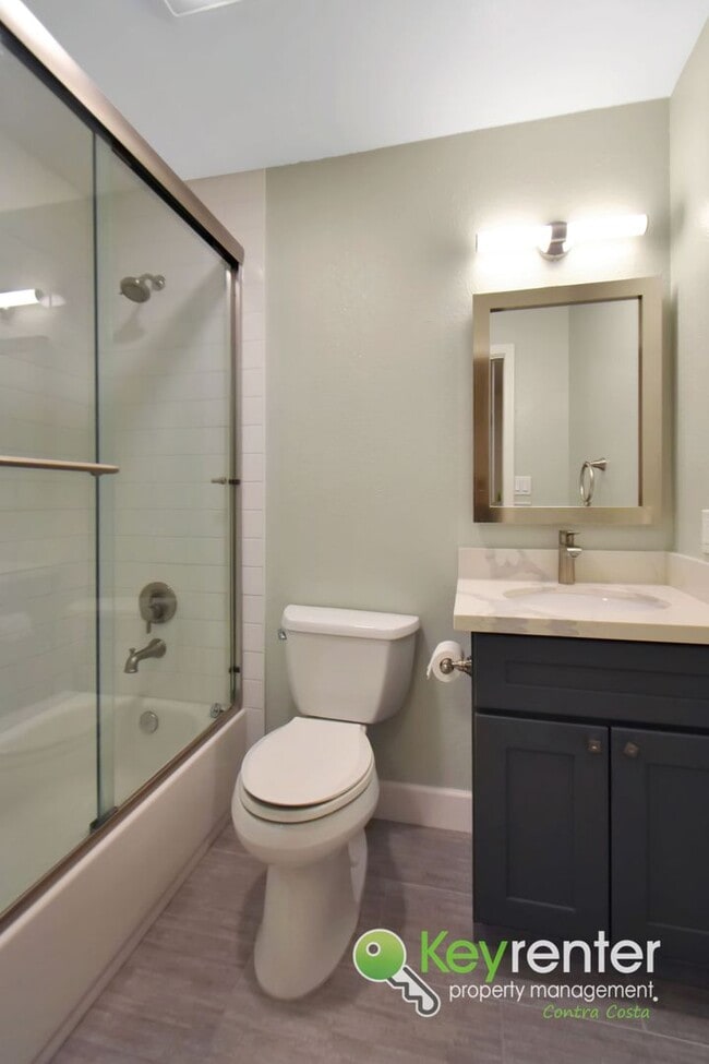Building Photo - Beautifully Updated 2 Bedroom Condo in Desirable West Pleasanton Foothills