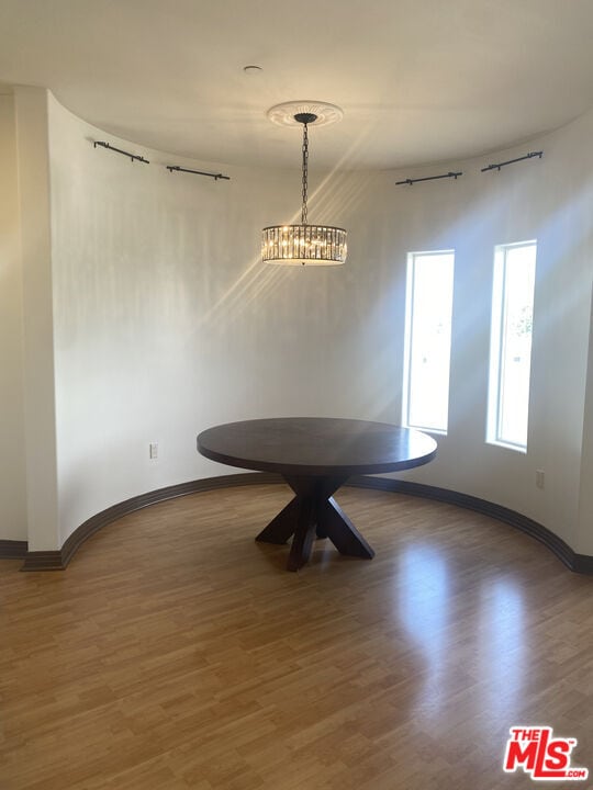 Building Photo - 1862 S Bentley Ave