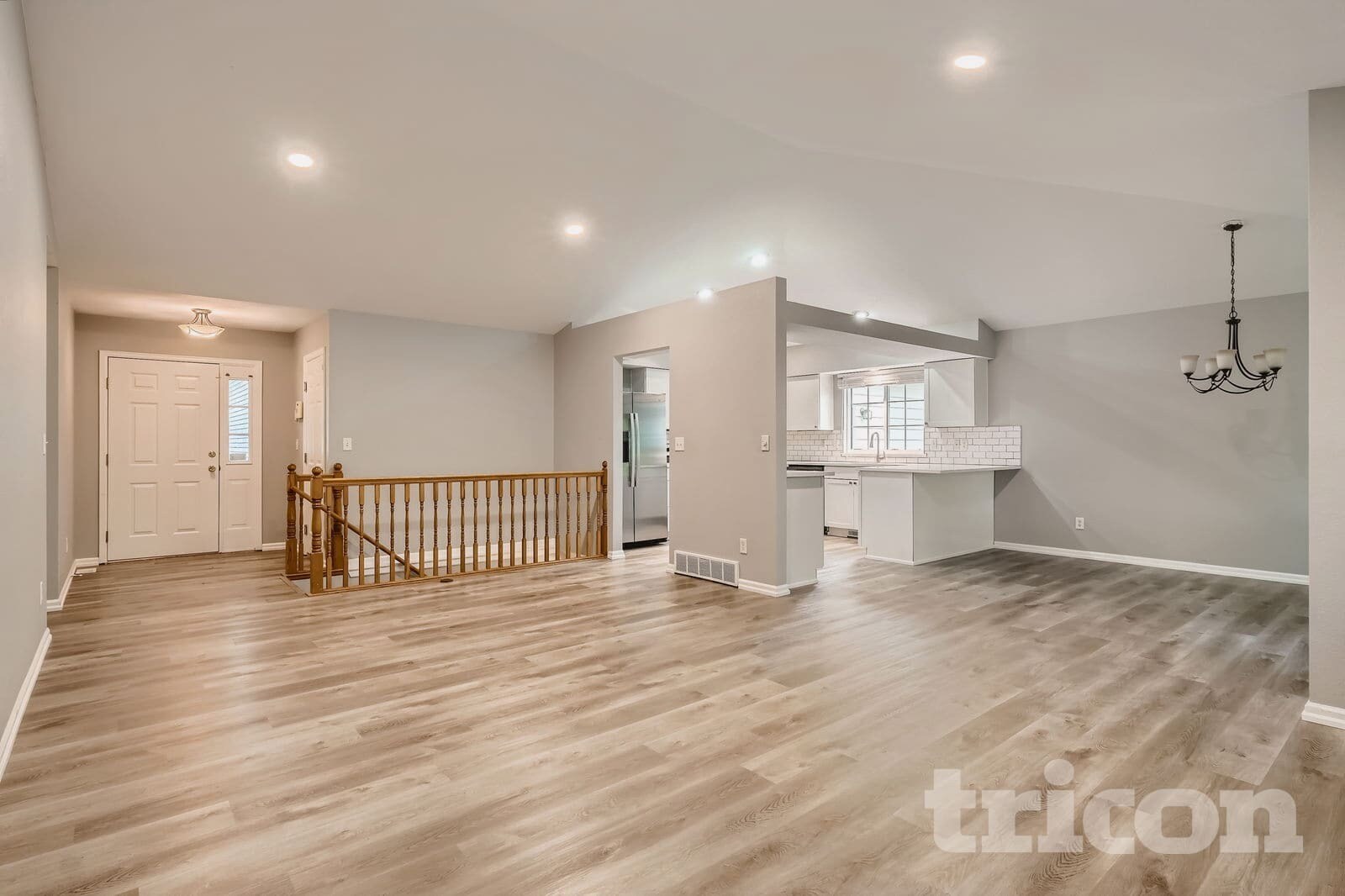 Building Photo - 5704 W 16th St Ln