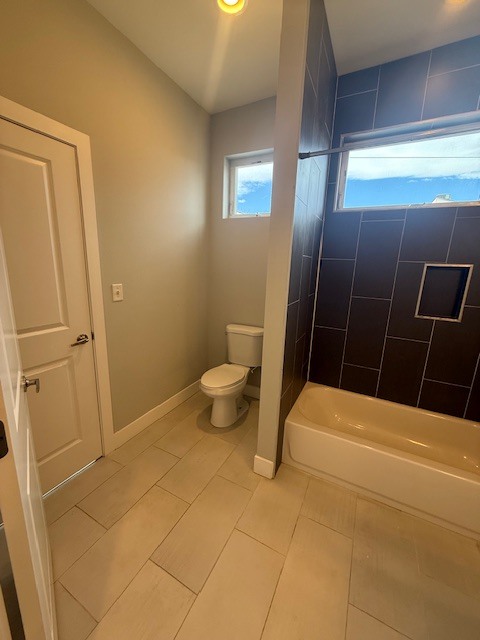 Building Photo - 2030 E 20th Ave