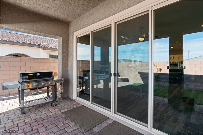 Building Photo - 359 Con Brio Ln