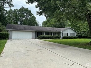 Building Photo - 3559 Ulster Ln NE