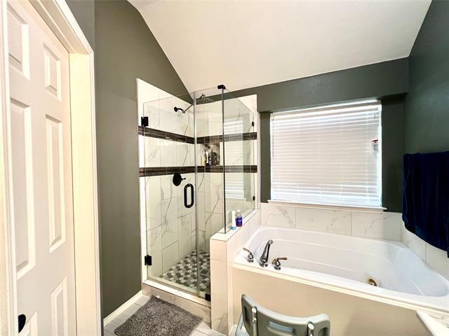 Building Photo - 9704 Congressional Dr
