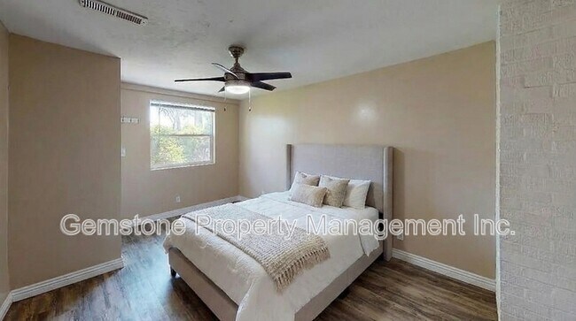 Building Photo - 4947 63rd St