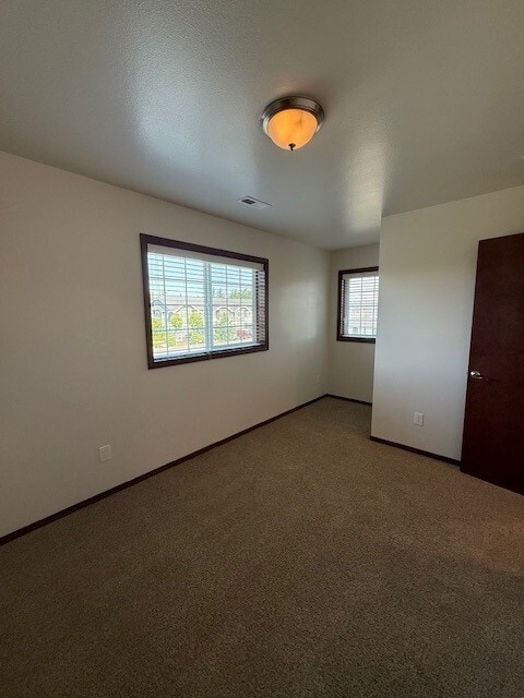 Building Photo - 2050 Andress Ln